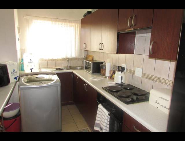 2 BEDROOM HOUSE FOR SALE IN WHITE RIVER EXT 46
